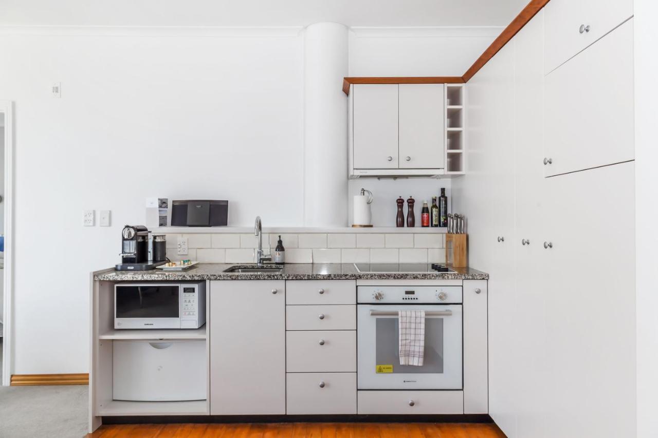 Waterfront Two Bedroom Apartment; Great Location! Auckland Exterior foto